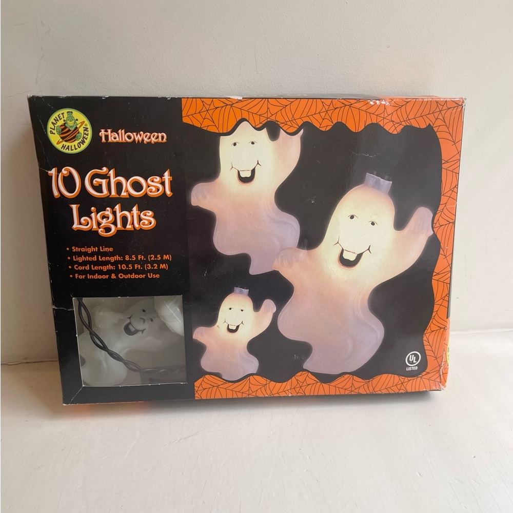 Halloween 10 Ghost String Lights